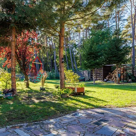 Caly Dom Na Chronionym Osiedlu Hébergement de vacances *