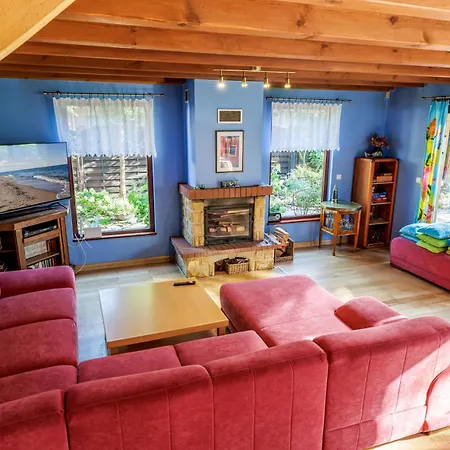 Caly Dom Na Chronionym Osiedlu